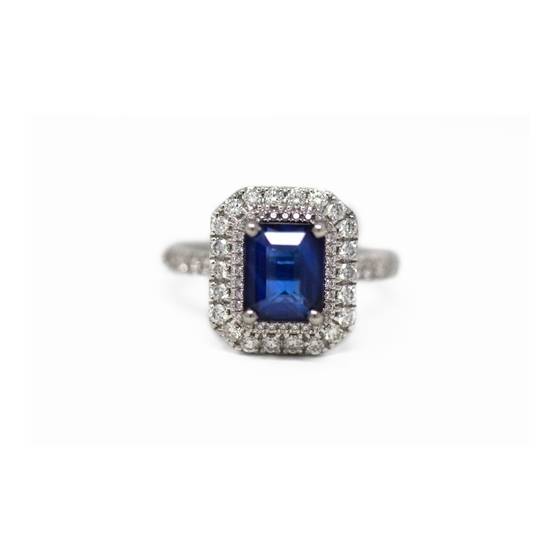 3.90ct VS/E-F Octagon Blue Sapphire and Diamond Halo Ring