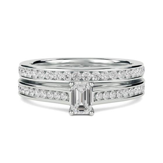0.45ct VVS/F Emerald cut Diamond Halo Shoulder Set Ring