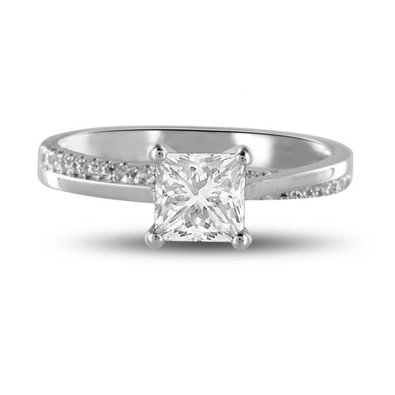 1.10ct SI2/G Princess cut Diamond Shoulder Set Ring