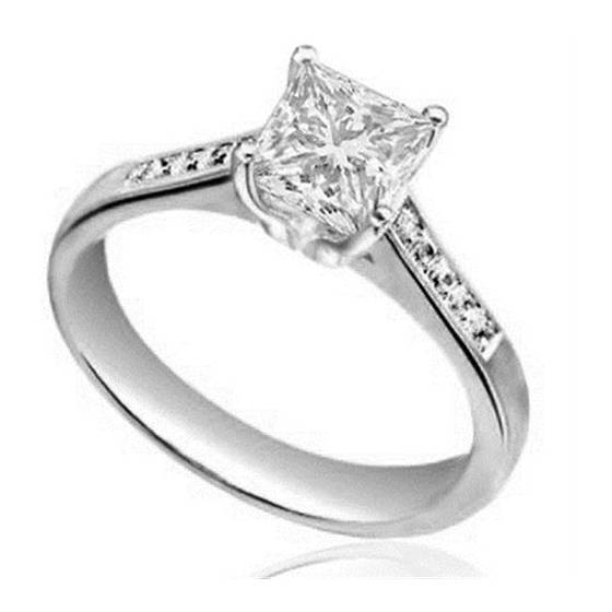 1.20ct SI2/G Princess Diamond Shoulder Set Ring