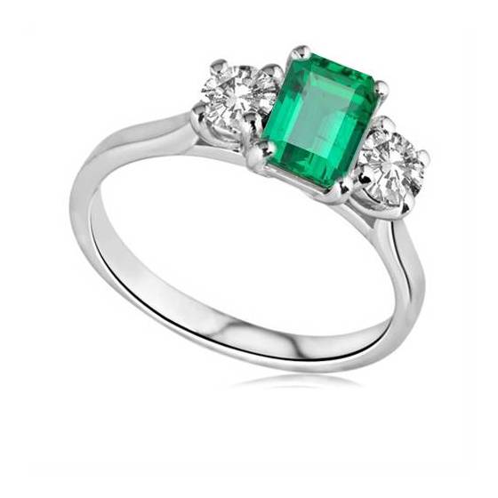 0.50ct VS/E-F Emerald and Diamond Trilogy Ring