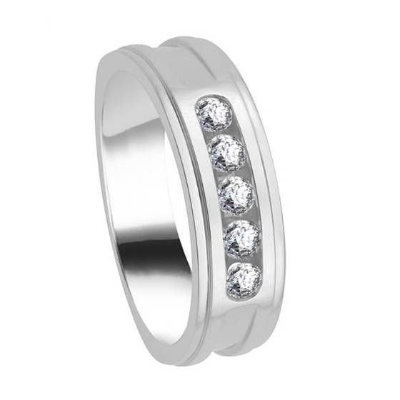 0.50ct VVS1/DE Round Diamond Gents Ring