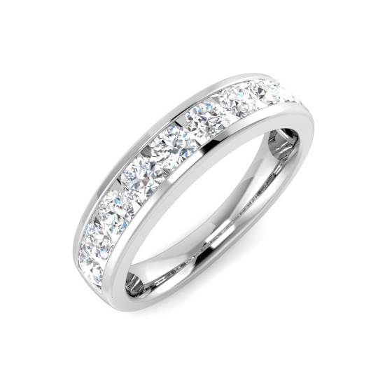 0.81ct SI1/G Round cut Diamond Half Eternity Ring in Platinum