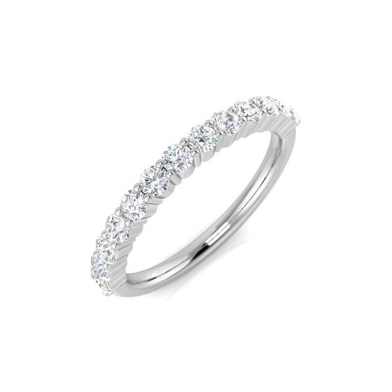 0.54ct VS/F Round cut Lab Grown Diamond Half Eternity Ring in Platinum