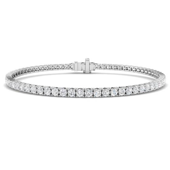 3.66ct VS/F Round cut Labgrown Diamond Tennis Bracelet in 9k White Gold