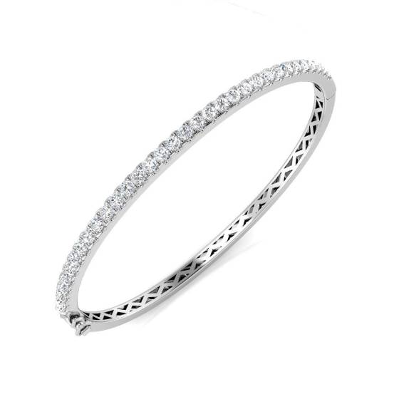 1.98ct SI2/G Round cut Diamonds Fancy Bangle in 9k White Gold