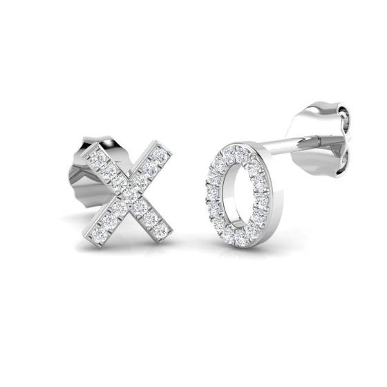 0.07ct SI2/G Round cut Diamond Cluster Earrings in 9k White Gold