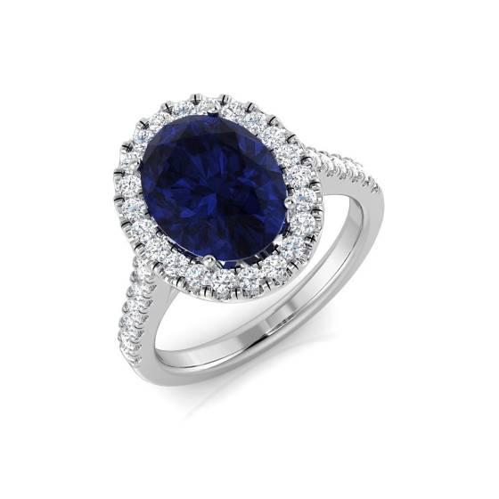 3.70ct SI2/G Oval cut Blue Sapphire Gemstone Ring in Platinum