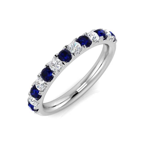 0.64ct SI2/G Round cut Blue Sapphire Gemstone Ring in Platinum