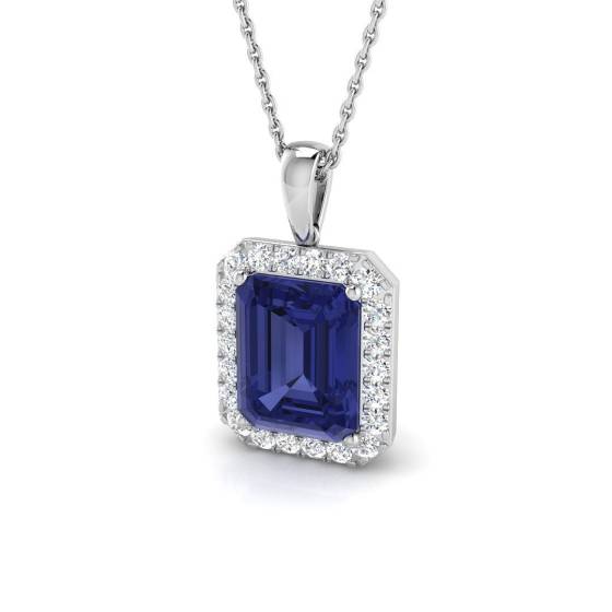 3.99ct SI2/G Emerald cut Tanzanite Gemstone Pendant in 18k White Gold