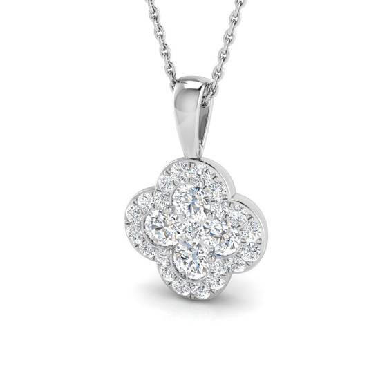 1.05ct SI2/G Round cut Diamond Cluster Pendant in 18k White Gold