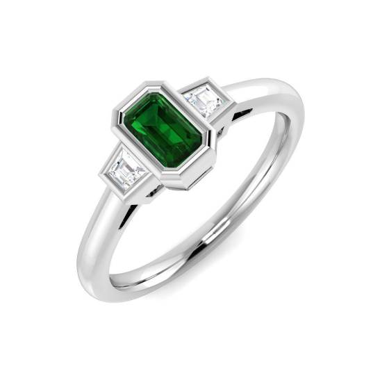 0.37ct SI2/G Emerald cut Green Emerald Gemstone Ring in Platinum