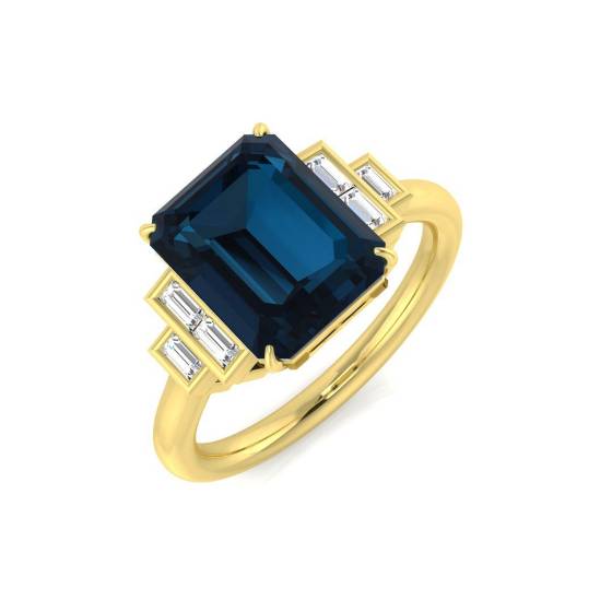 4.50ct SI2/G Emerald cut Blue Topaz Gemstone Ring in 18k Yellow Gold