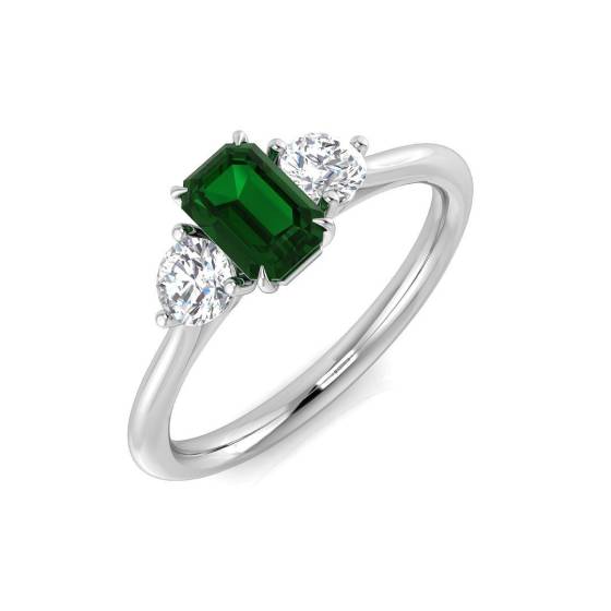 0.90ct SI2/G Emerald cut Green Emerald Gemstone Ring in Platinum