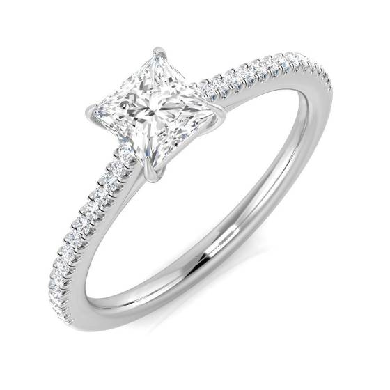 0.61ct SI1/G Princess cut Shoulder Set Engagement Ring in Platinum