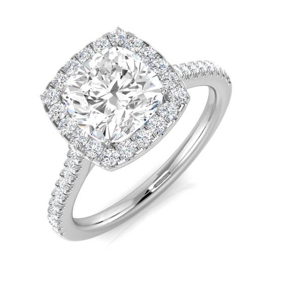 2.27ct SI1/G Cushion cut Diamond Halo Ring in Platinum