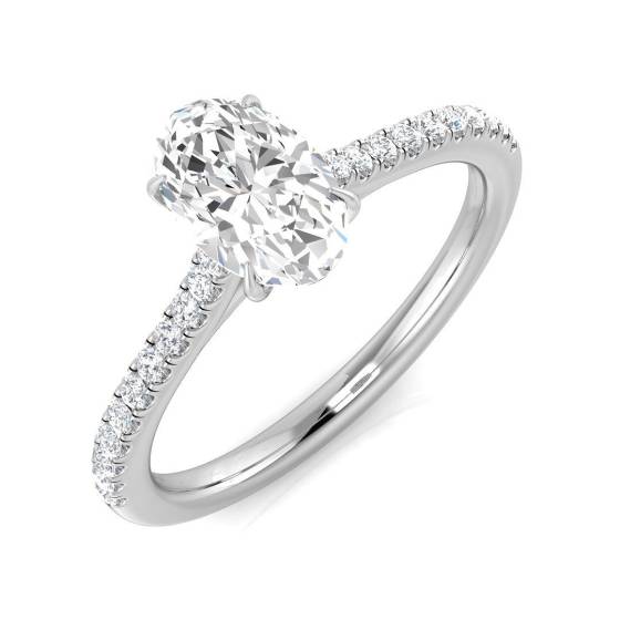 0.83ct SI1/G Oval cut Shoulder Set Engagement Ring in Platinum