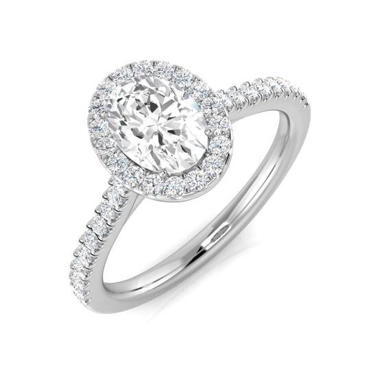 0.95ct SI1/G Oval cut Diamond Halo Ring in Platinum