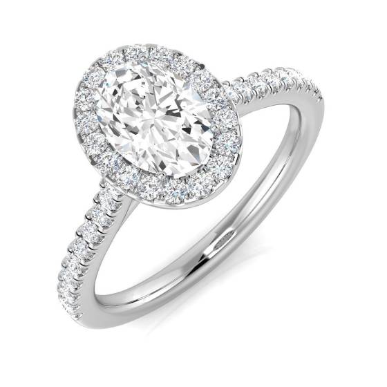 0.95ct SI1/G Oval cut Diamond Halo Ring in Platinum