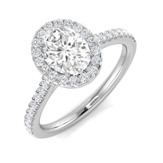 0.95ct SI1/G Oval cut Diamond Halo Ring in Platinum