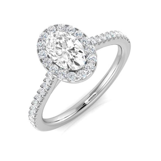 0.72ct SI1/G Oval cut Diamond Halo Ring in Platinum