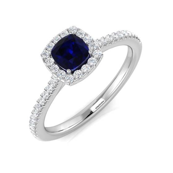 0.66ct SI2/G Cushion cut Blue Sapphire Gemstone Ring in Platinum