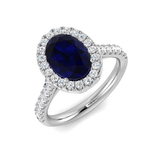 2.32ct SI2/G Oval cut Blue Sapphire Gemstone Ring in Platinum