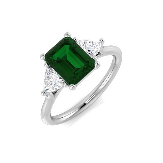 1.96ct SI1/G Emerald cut Emerald Gemstone Ring in Platinum