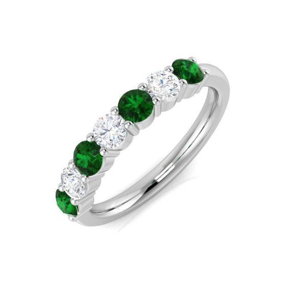 0.82ct SI2/G Round cut Green Emerald Gemstone Ring in Platinum