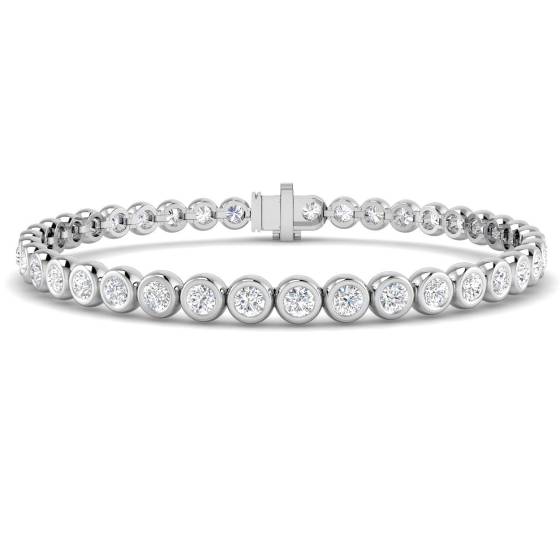 5.02ct VS/F Round cut Lab Grown Diamond Tennis Bracelet in 9k White Gold