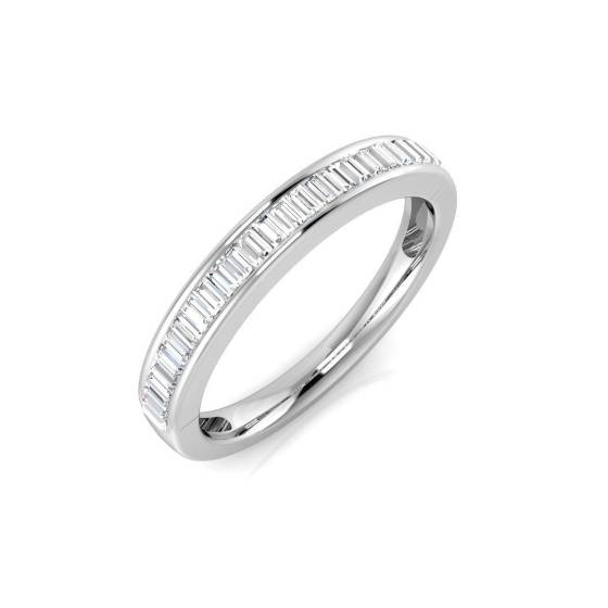 0.28ct SI1/G Baguette cut Diamond Half Eternity Ring in Platinum