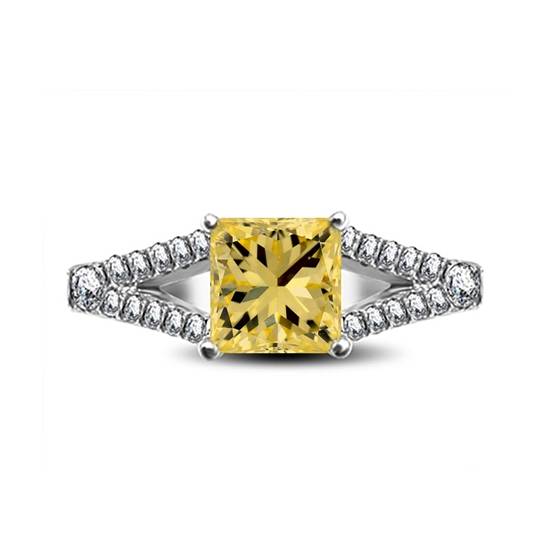 0.80ct VVS/FIY Princess Yellow Diamond Shoulder Set Ring