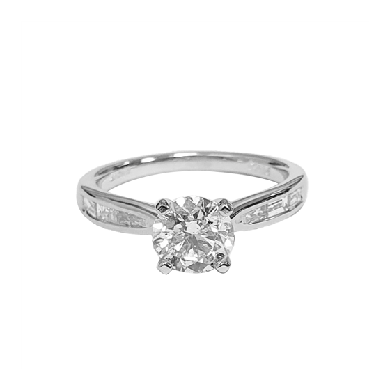 1.30ct Si1/G Round Diamond Shoulder Set Engagement Ring
