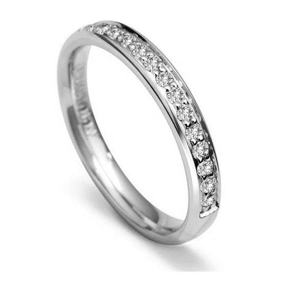 0.30ct VS/F-G Round Diamond Wedding Ring