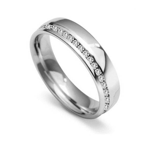 0.50ct VS2/E-F 5mm Round Diamond Full Set Wedding Ring