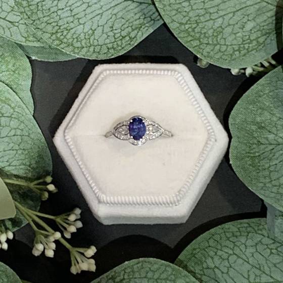 1.75ct VS/E-F Oval and Round Diamond Blue Sapphire Ring