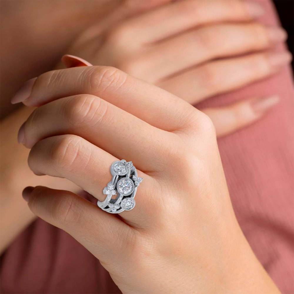 Round Diamond Dress Ring W