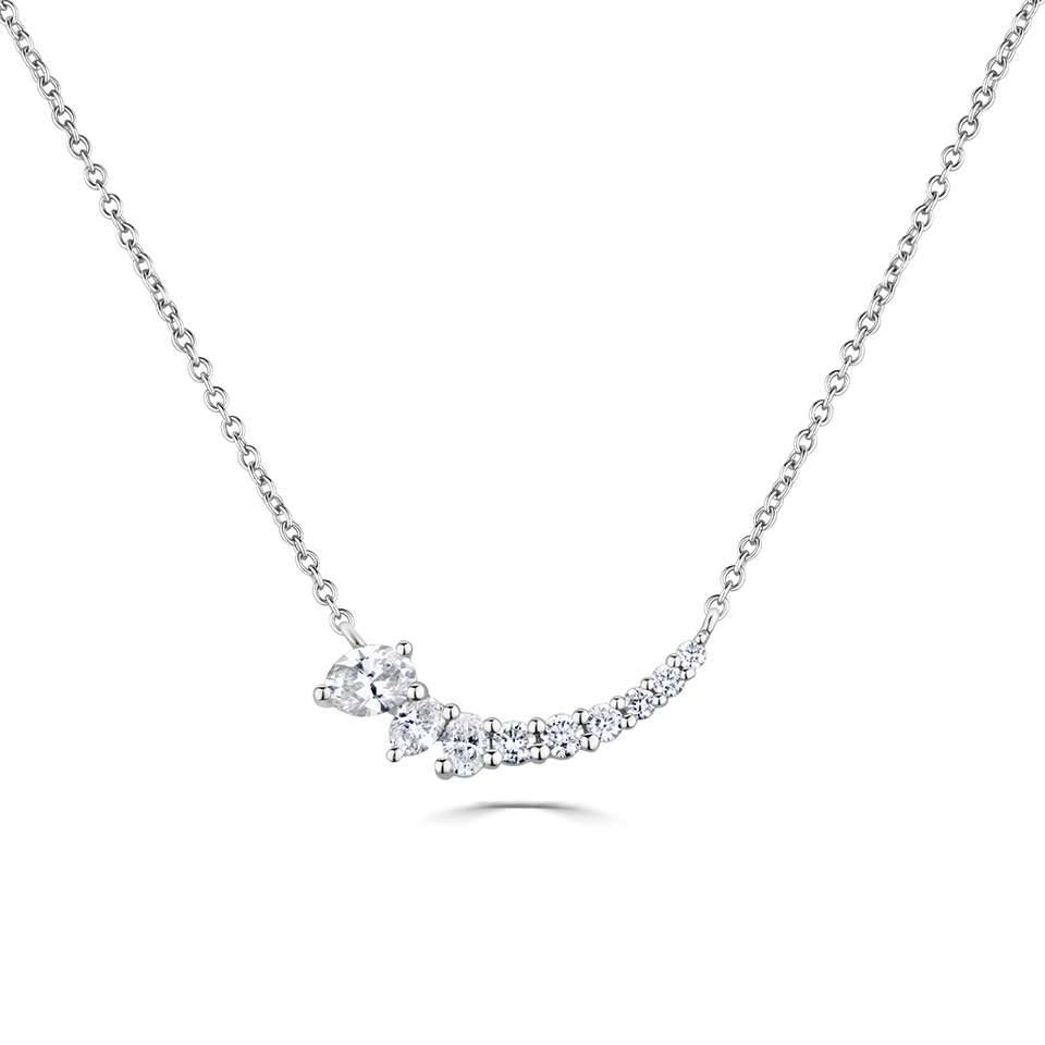 Gradutating Diamond Smiler Necklace W