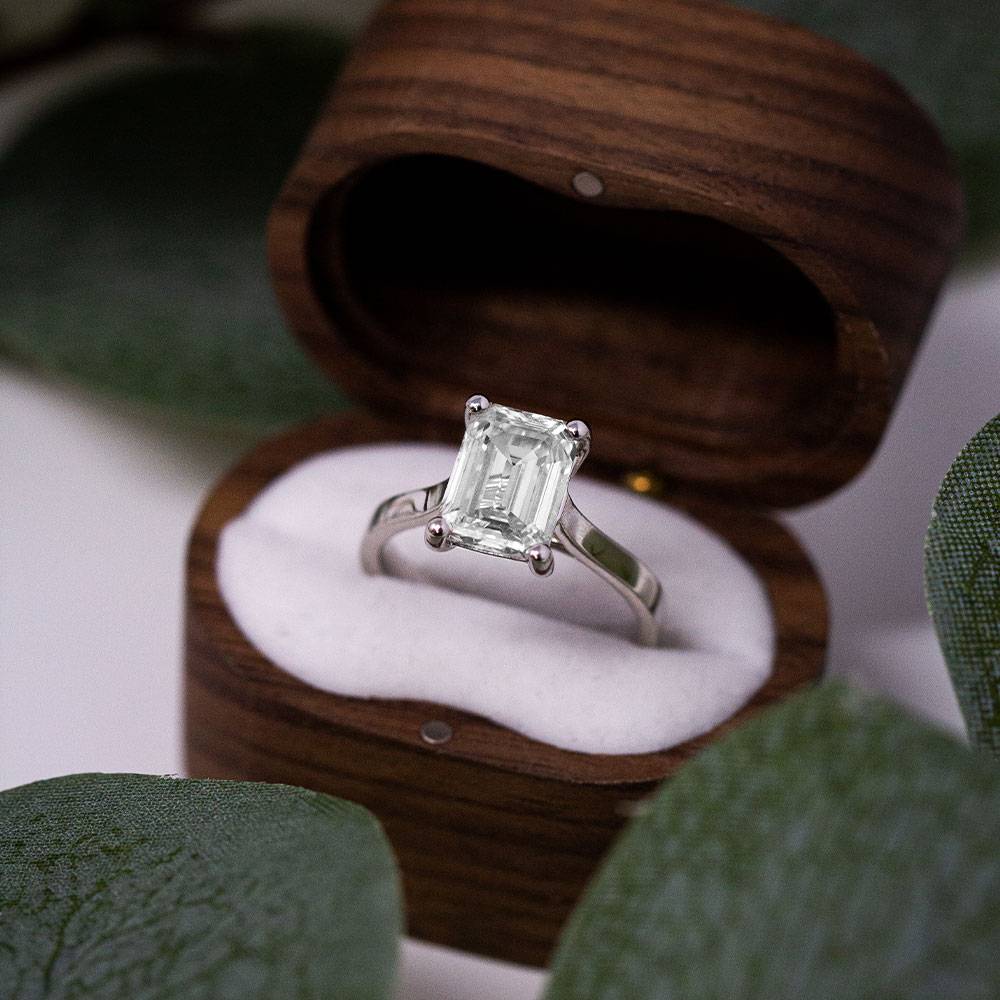 Modern Emerald Diamond Engagement Ring W