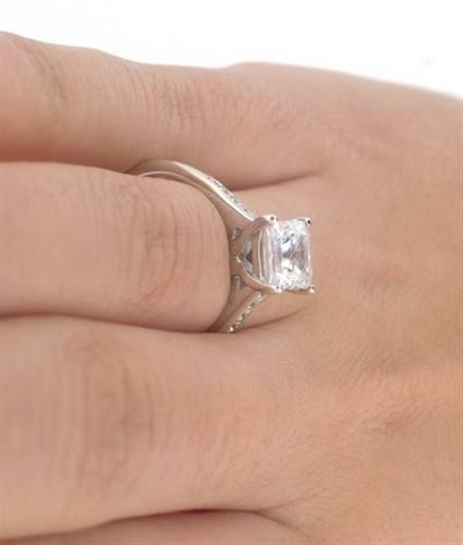 Princess Diamond Shoulder Set Ring W