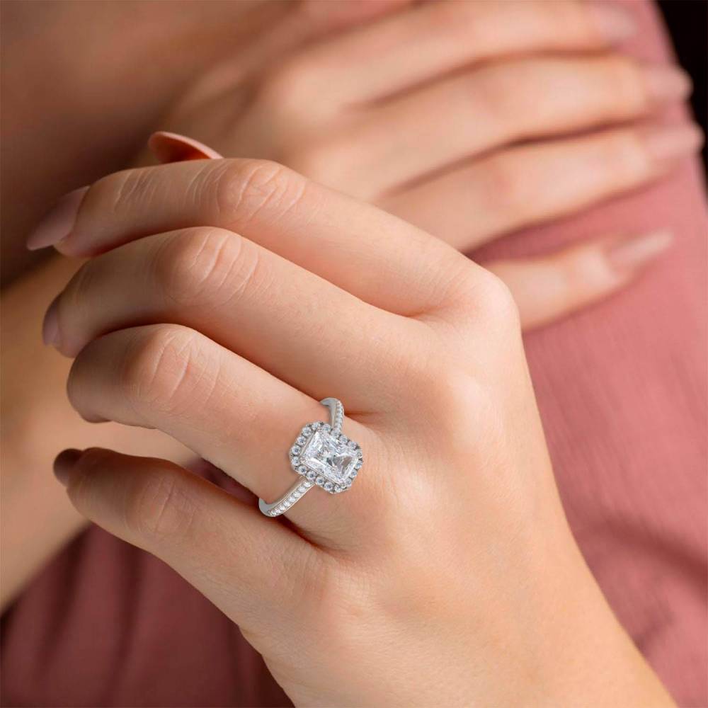 Radiant Diamond Single Halo Shoulder Set Ring set in Platinum