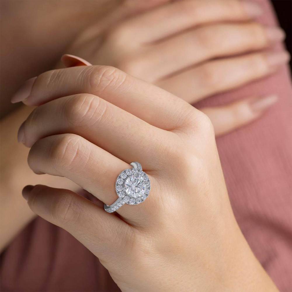 Round Diamond Single Halo Shoulder Set Ring set in Platinum