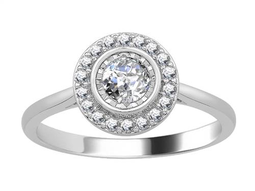 Elegant Round Diamond Cluster Ring W