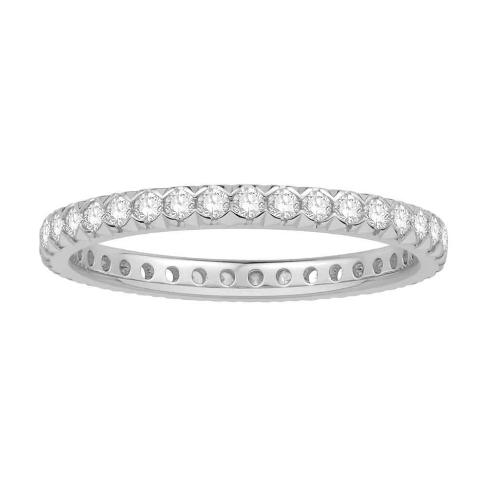 0.50ct Elegant Round Diamond Eternity Ring set in White Gold