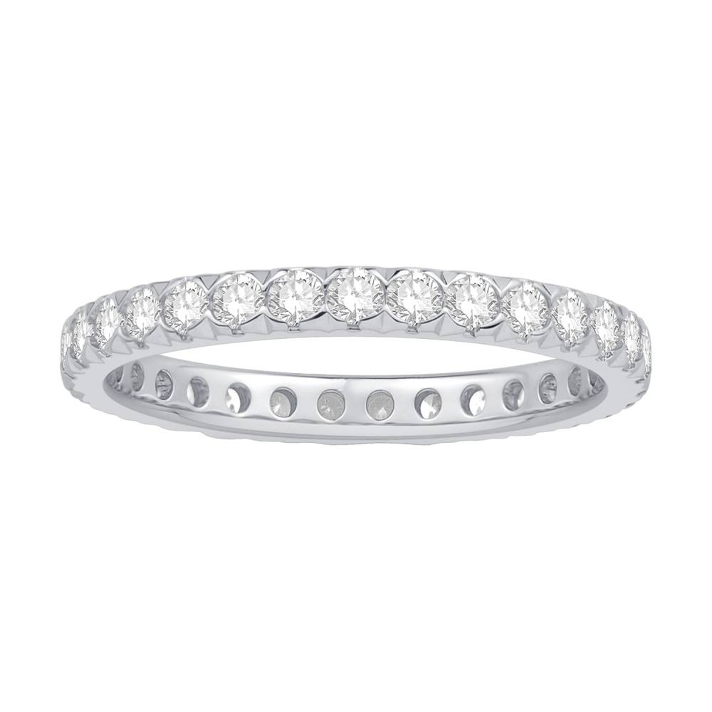 0.75ct Elegant Round Diamond Eternity Ring set in White Gold