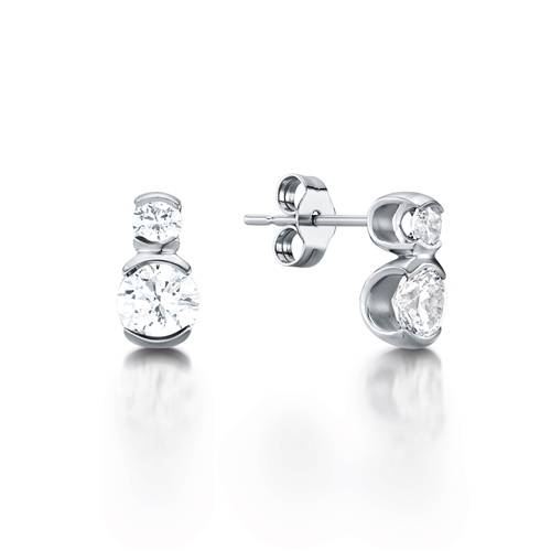 Elegant Round Diamond Drop Earrings W