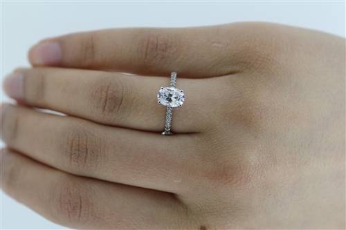 Oval Diamond Shoulder Set Ring W