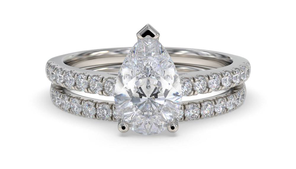 Pear Diamond Shoulder Set Ring With Matching Band P