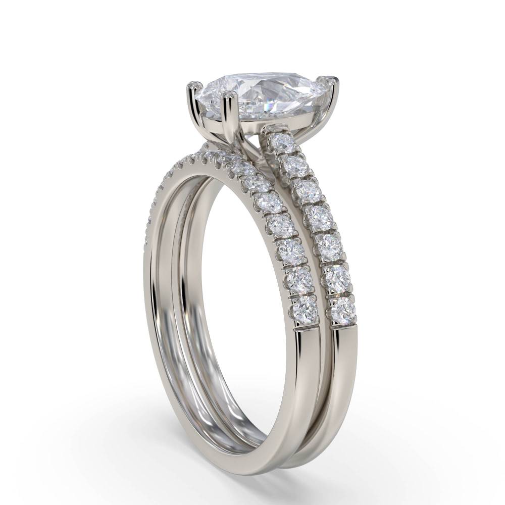 Pear Diamond Shoulder Set Ring With Matching Band P