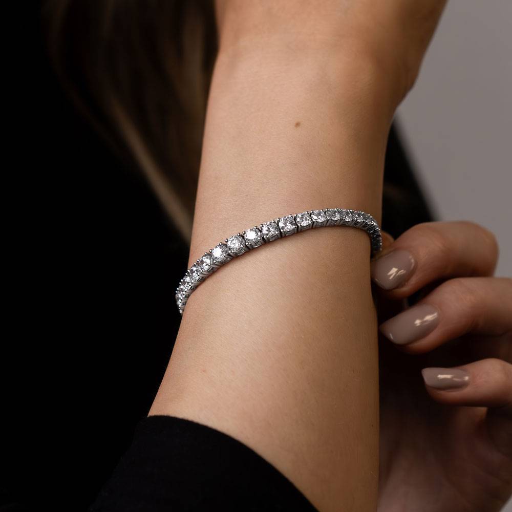 7ct Center Graduated Round Diamond Designer Bracelet W